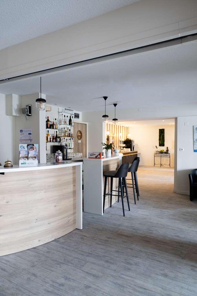 Brit Hotel Confort Saint-Lo Interno foto